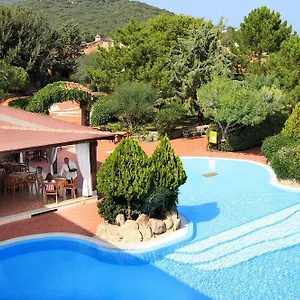 Colonna Du Golf Hotel Portisco